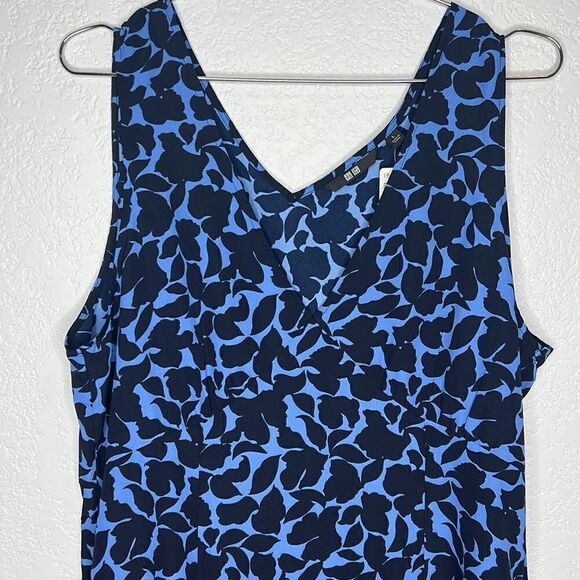 NWT UNIQLO Printed V-Neck Sleeveless Mini Dress Large - Picture 4 of 12